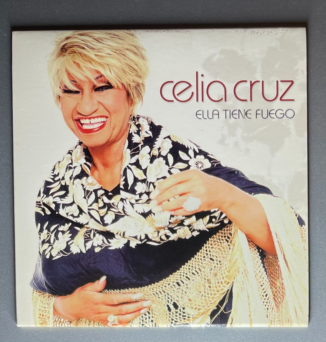 Celia Cruz – Ella Tiene Fuego (CD, Single, Promo, Cardboard Sleeve