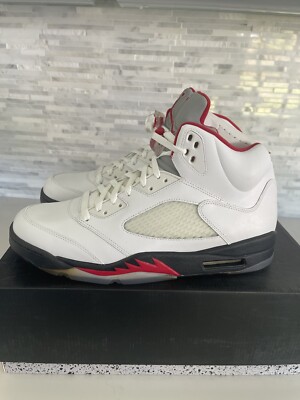 jordan5 fire red ジョーダン5 28cm Jordan 5 Retro Fire Red Silver Tongue (2020) Men's - DA1911
