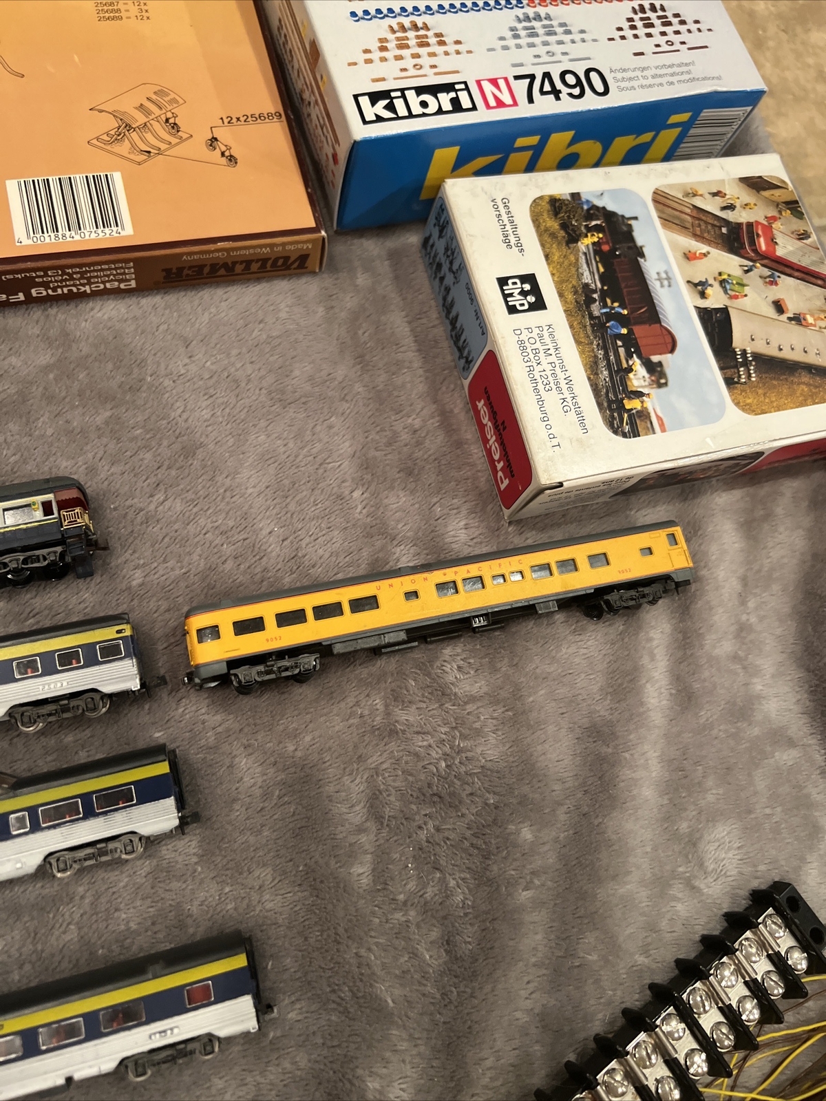 Massive Lot Of N Scale Trains & accessories eBay