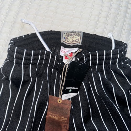 Woman's Shorts Mitchell & Ness NBA Jump Shot Short Orlando Magics XS Athleisure - Picture 2 of 4