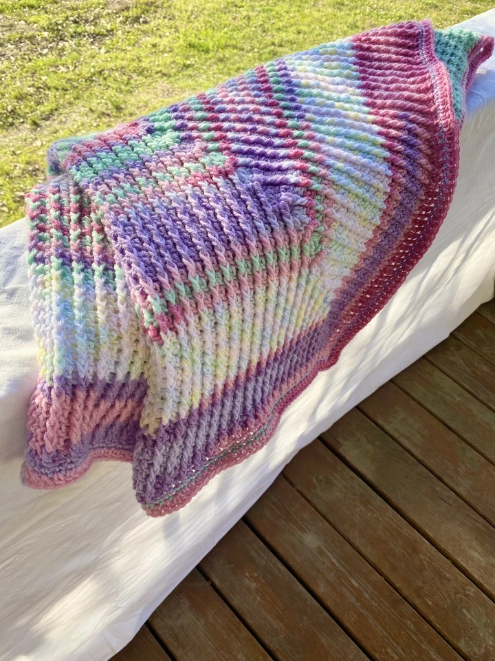 Afghan In The Round Hand Made By Barbara Sue Crochets, 46 Inch, Star Baby - Image 4 of 4