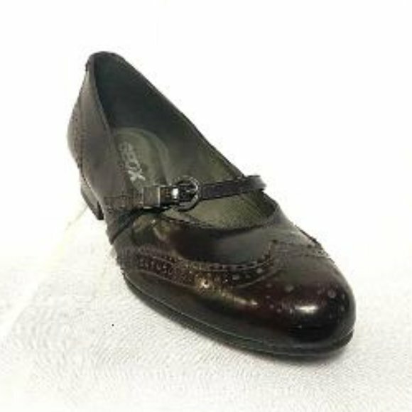 Женская кожаная обувь GEOX Respira 9990₽