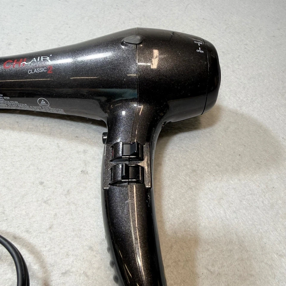 Secador de pelo profesional CHI Air Classic 2 1875W 125VAC tecnología iónica Foto 3 de 4