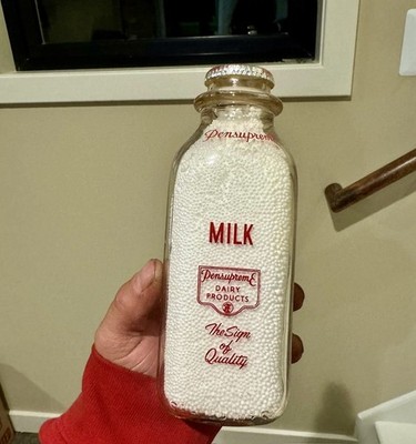 Pensupreme Dairy Products Pt Milk Bottle Lancaster PA Red Pyro Quality Award Old