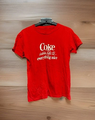 Coke Adds Life To Everything Nice Shirt Pit-Pit: 19” Shoulder-Hem: 26” Vtg 1970s