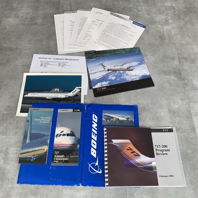 QANTAS BOEING 717-200 VINTAGE AIRLINE BROSCHÜRE, technische Info, Factory Issued