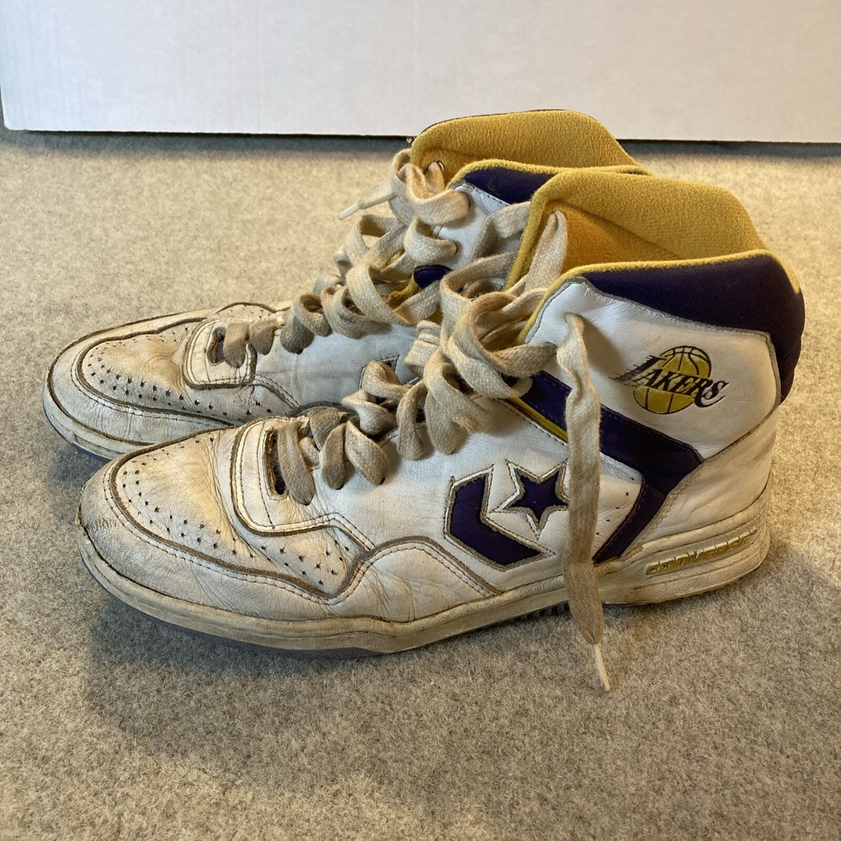 Vintage 80s Los Angele Lakers Converse NBA All Stars Sz 10 Vintage 80s Los Angele Lakers Converse NBA All Stars Sz 10