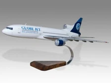 Lockheed L-1011 TriStar 500 Globe Jet Desk Wood Airplane Model Small Scale 1/150