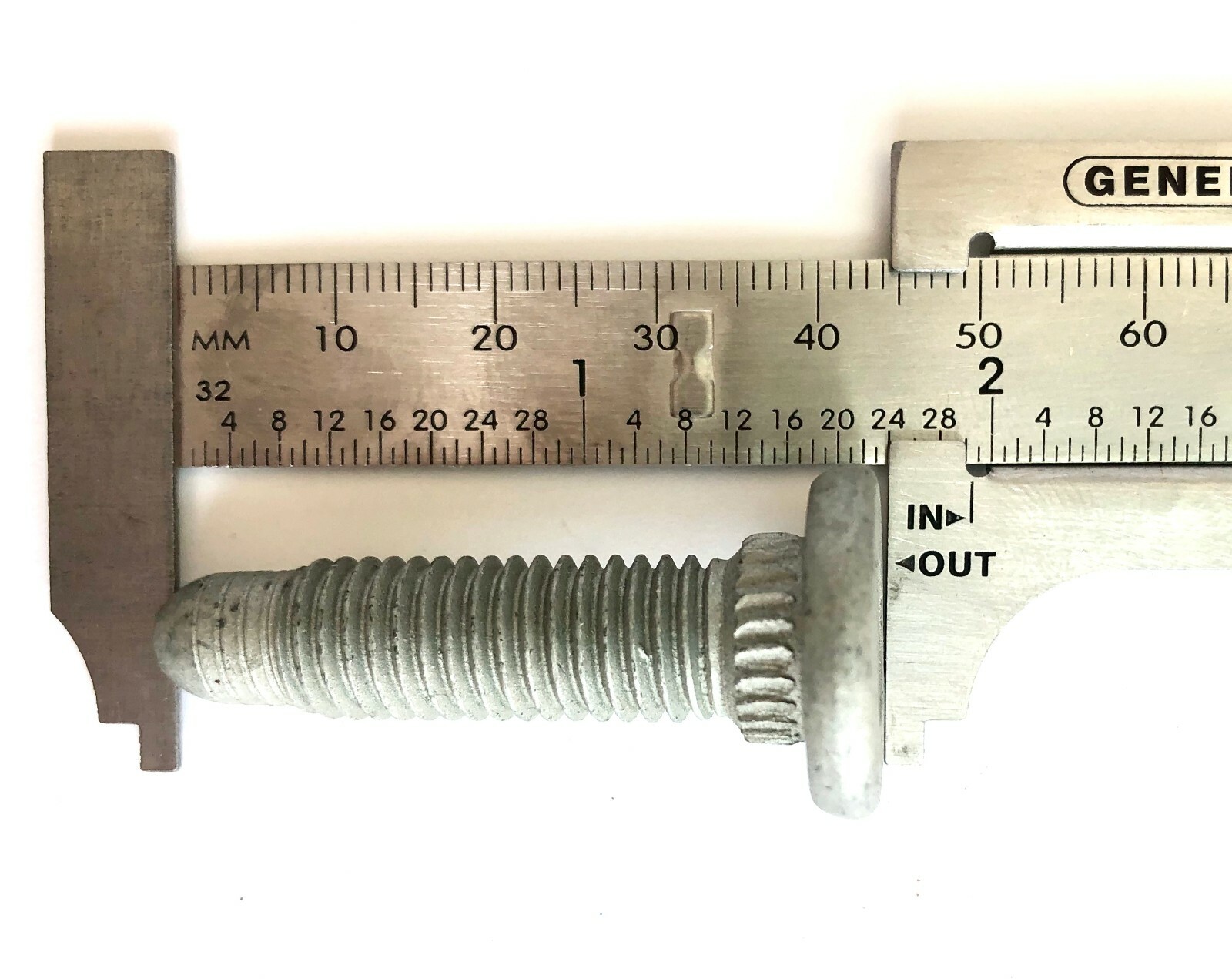 15Pack M101.5 x 40 mm MatPoint KnurledNeck Carriage/Stake Bolt