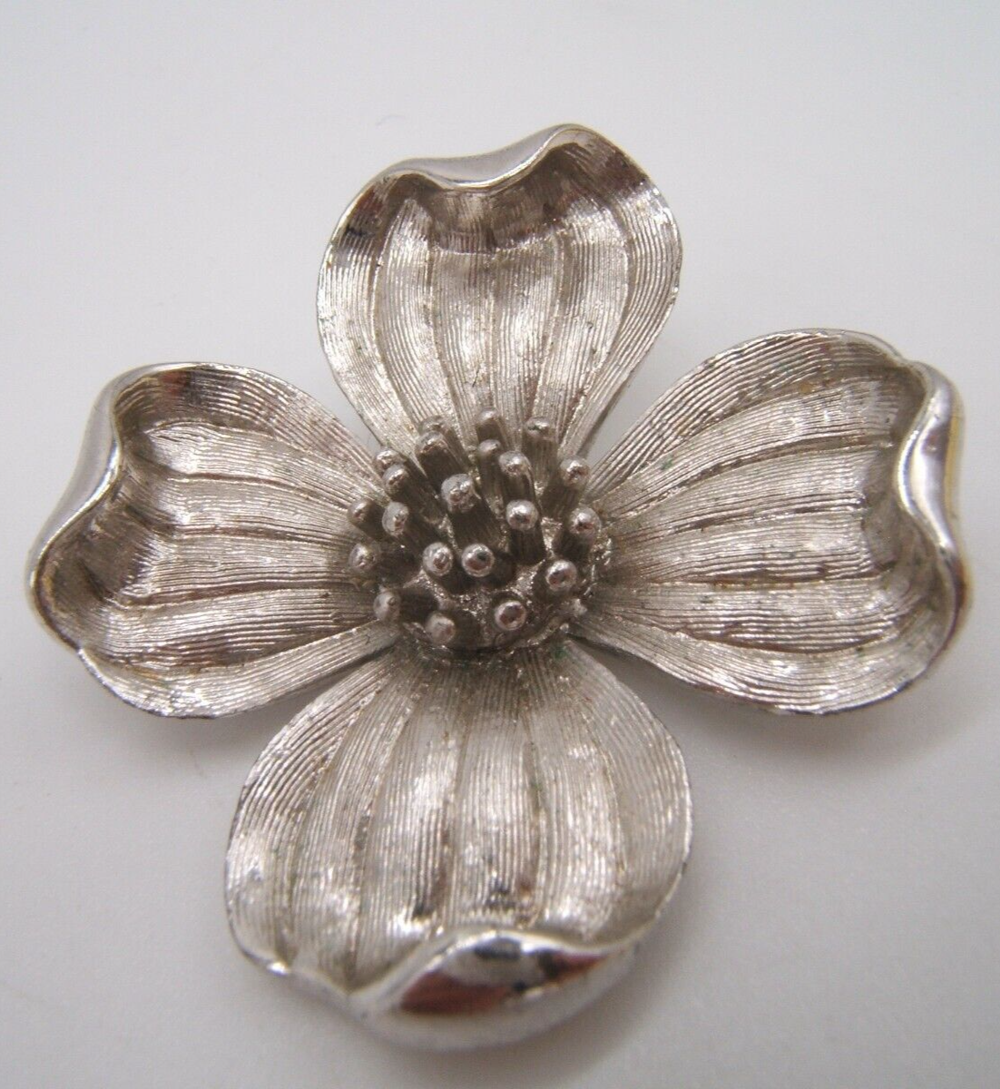 VINTAGE CROWN TRIFARI DOGWOOD PIN BROOCH SILVER TONE