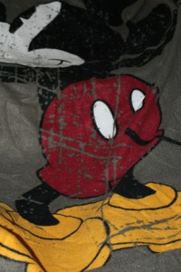 DISNEY MICKEY MOUSE POLAROID FLEECE BLANKET THROW NEW