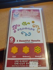 SPELLBINDERS CUTTING DIES FOR SCRAPBOOKING NEW JJ82