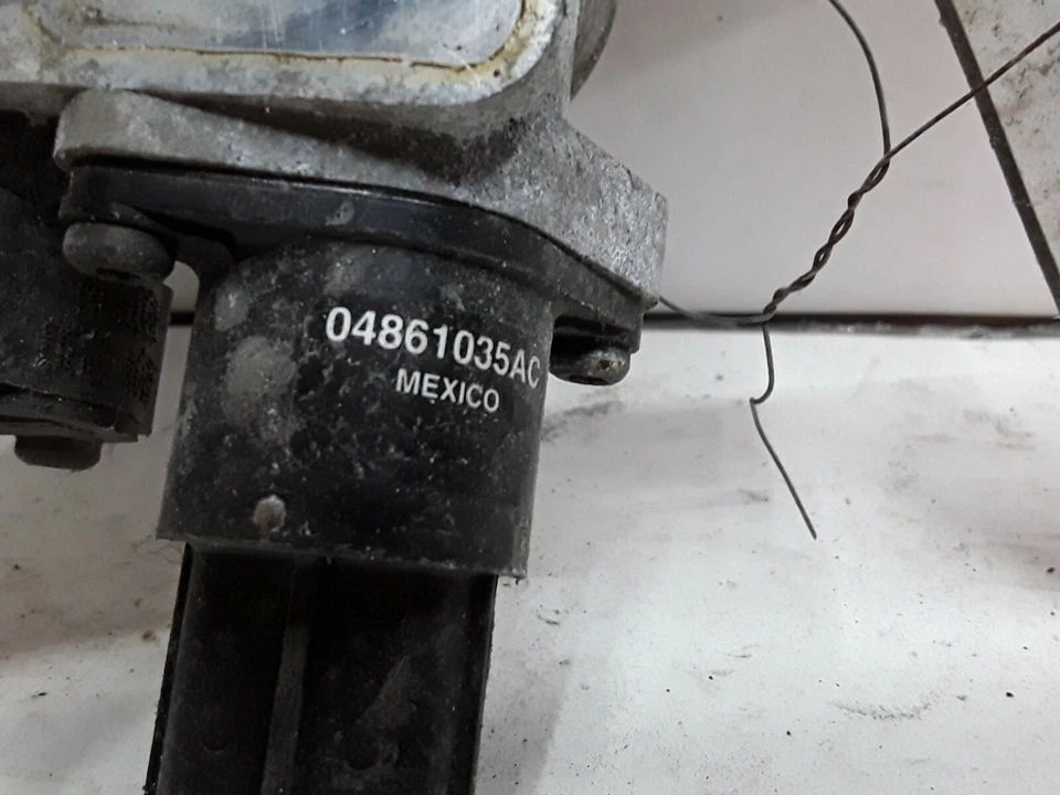 98 99 00 01 Chrysler Concorde Dodge Intrepid 3.2 L motor acelerador carrocería conjunto Foto 3 de 3