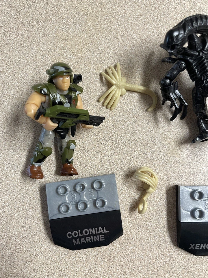 Mega Construx Heroes серия 1 Aliens Marine and Xenomorph  - Изображение 3 из 3