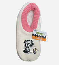 Snoopy Slipper Socks Women s Gripper House Socks L/XL Peanuts Halloween MUMMY
