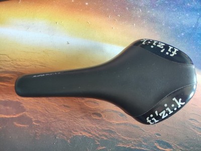 Fizik Antares Sattel   guter Zustand   mit ICS Clip