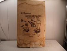Vintage Montgomery Wards Signature Electric Shoe Polisher Buffer With Valet NEW