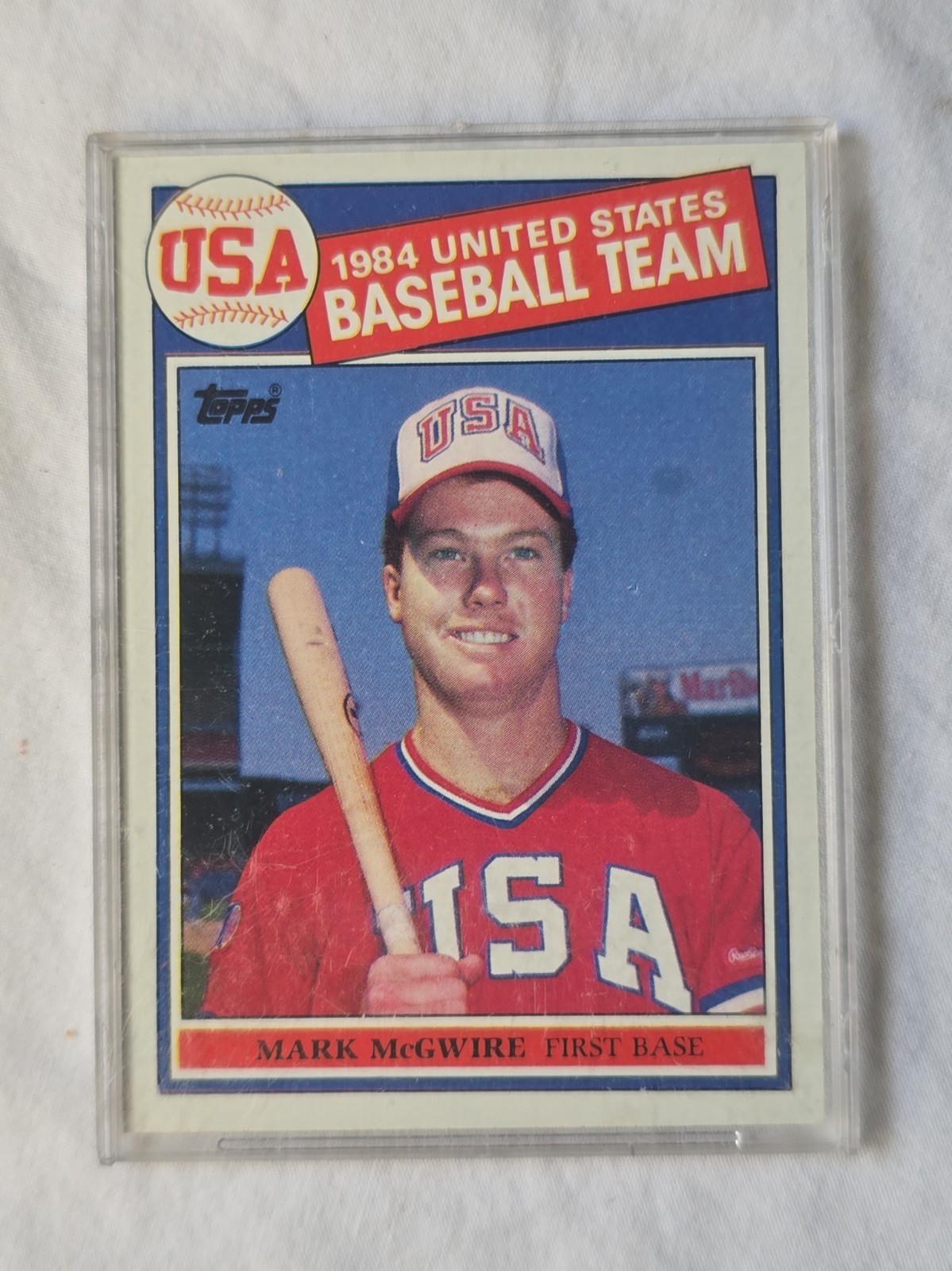 1985 Topps Mark McGwire Rookie RC #401 USA Baseball Team - Sharp Raw Oakland A's