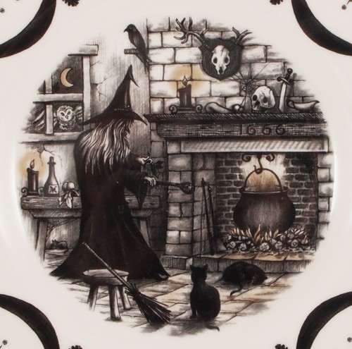 Royal Stafford Halloween Wicked Witch Brew Fireplace 8.5” Salad Plates Set of 4 - Picture 3 of 6