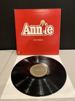 Annie A New Musical Soundtrack 1977 Record LP Vinyl 1977 Columbia 34712