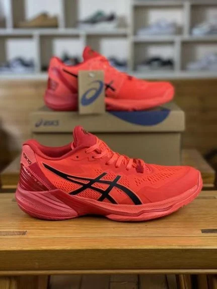 Asics SKY ELITE FF 2 Red Men s Volleyball Shoes US8 11 eBay