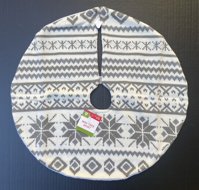 Target Fair Isle Knit 18'' Mini Tabletop Tree Skirt Gray White Cabin Woods Nordic