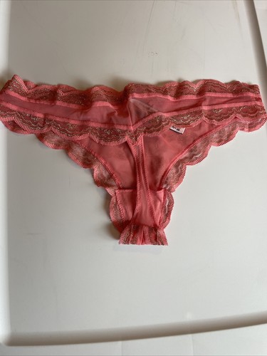 Victoria's Secret MEDIUM *DREAM ANGELS* LACE THONG PANTY Lilac Pink Gold NEW NWT - Picture 9 of 11