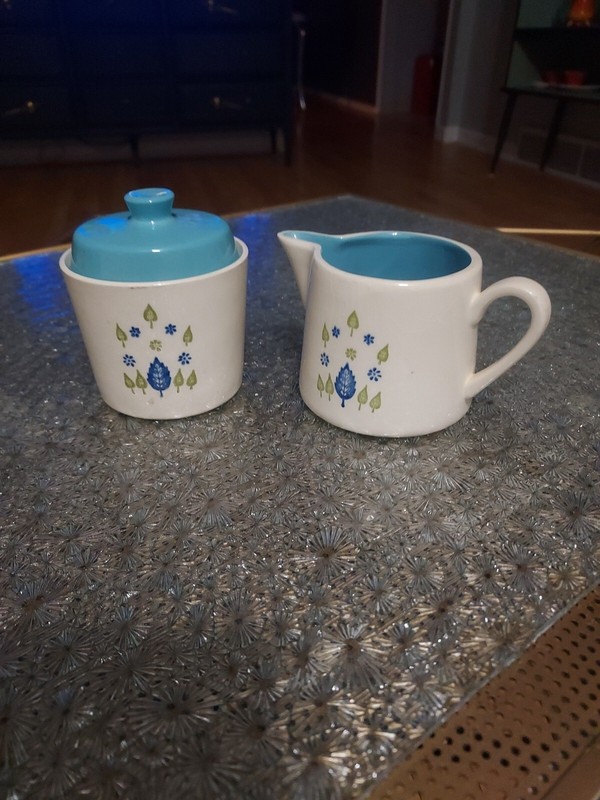 Marcrest Swiss Alpine Chalet Sugar and Creamer Set Vintage 1960's