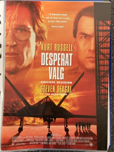 Executive Decision Kurt Russell, Halle Berry 1996 Danish Press Release