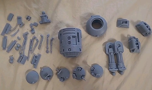 R2D2 model kit Star Wars Unpainted - Picture 3 of 14
