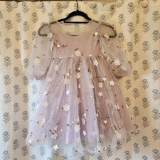Azazie Kids Lavender Floral Tulle Flower Girl Dress 3D Applique Size 4 Purple