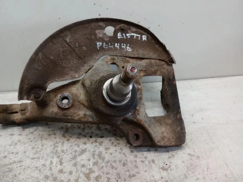 1998-2000 Ford Ranger Front Right Passenger Spindle/Knuckle 4x2, gasoline OEM - Image 3 of 4