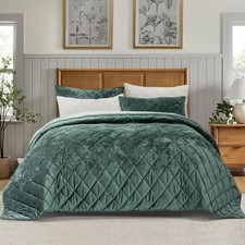 EVERGRACE Crushed Velvet Quilt Set King Size, Dark Green with 2 Pillow Shams