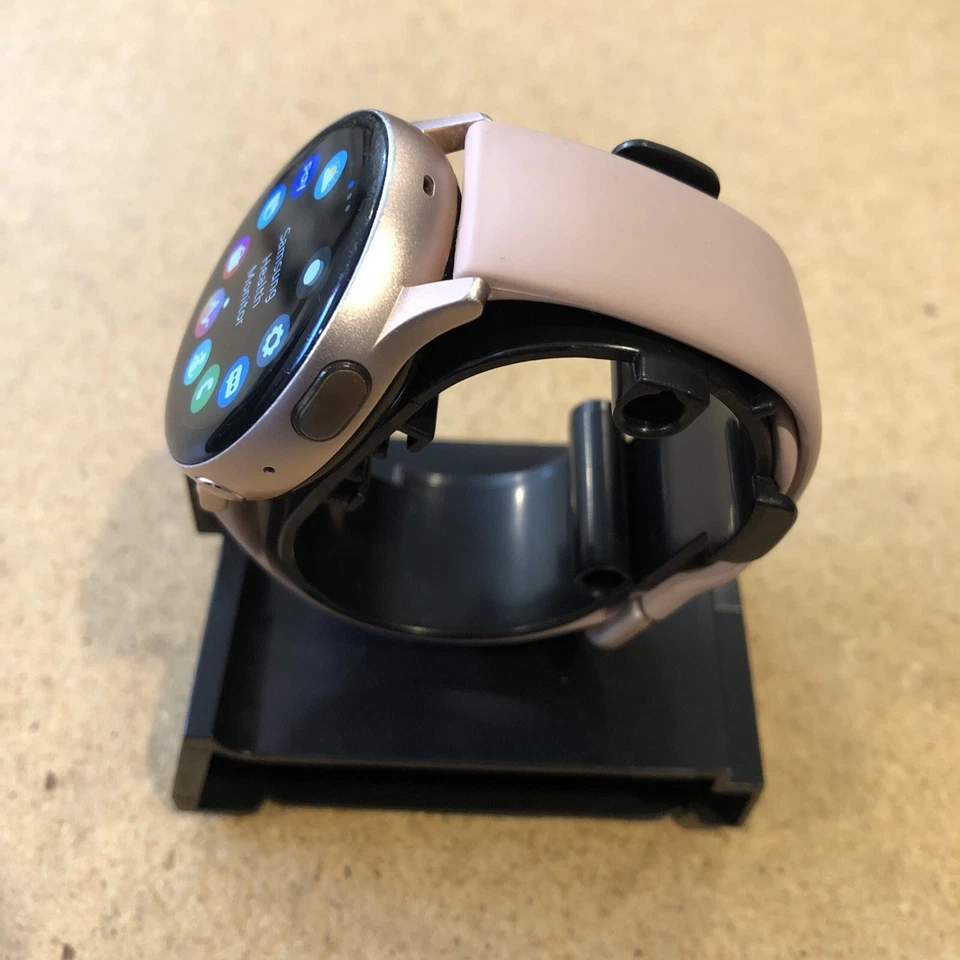 Samsung Galaxy Watch Active 2 40mm GPS Smartwatch Pink Gold *Touchscreen Glitch* - Image 4 of 4