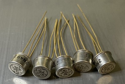 QTY 5 - GE 2N491 450mw NPN silicon transistor TO-5 package gold leads