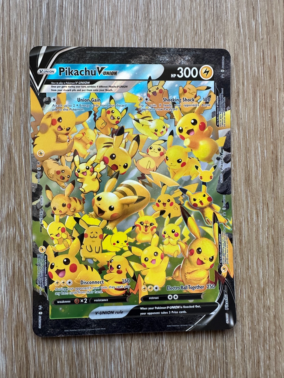Pokémon Card Pikachu V-Union SWSH141 Oversized JUMBO Black Star Promo NEAR MINT
