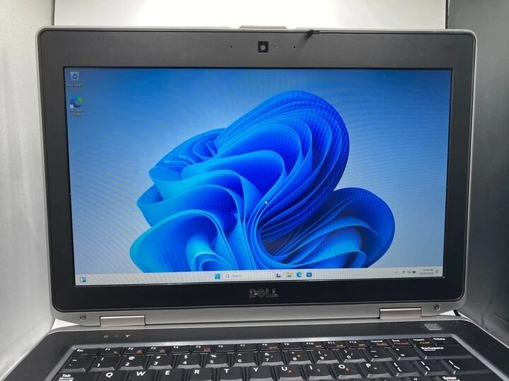 Dell Latitude E6430 14" Laptop Intel Core I5-3210M @ 2.50GHz 8GB RAM 128GB SSD - Image 3 of 4