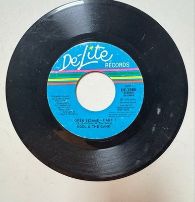 1976 De-Lite Records 45 RPM kool & The Gang ''Open Sesame'' DE-1586