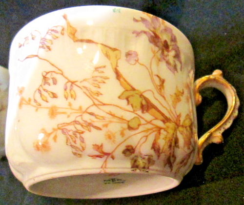 Juego de cuatro tazas de té finas pintadas a mano "M Redon" Limoges Francia florales - Imagen 4 de 6