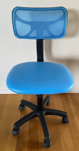 CHILDREN’S DESK BLUE & WHITE, BLUE OFFICE CHAIR, BLUE BOOKSHELF *VGC* KIDS BOYS - Picture 4 of 7