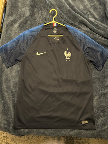 nike france home kit men’s size XL  soccer jersey 431866MBP