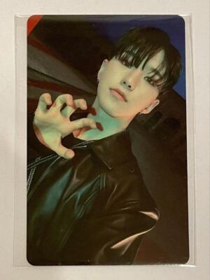 SEVENTEEN FML Weverse Global Limited Autograph session