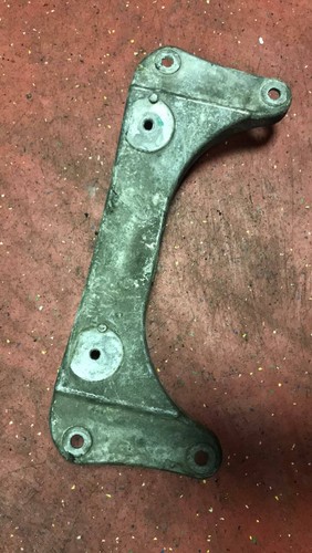 BMW 5 (E39) Getriebehalter 1096106 Diesel