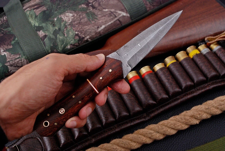 Cuchillo de bota daga de acero militar Damasco V42 doble filo mango de madera-74 Foto 3 de 4