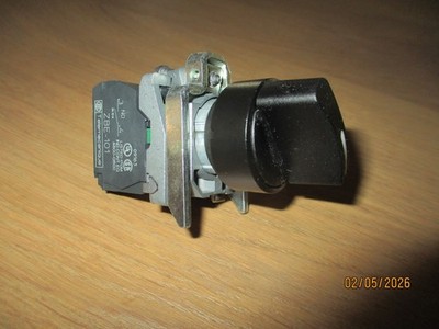 Telemecanique ZBE-101 Drehschalter Sicherheitsschalter NEU