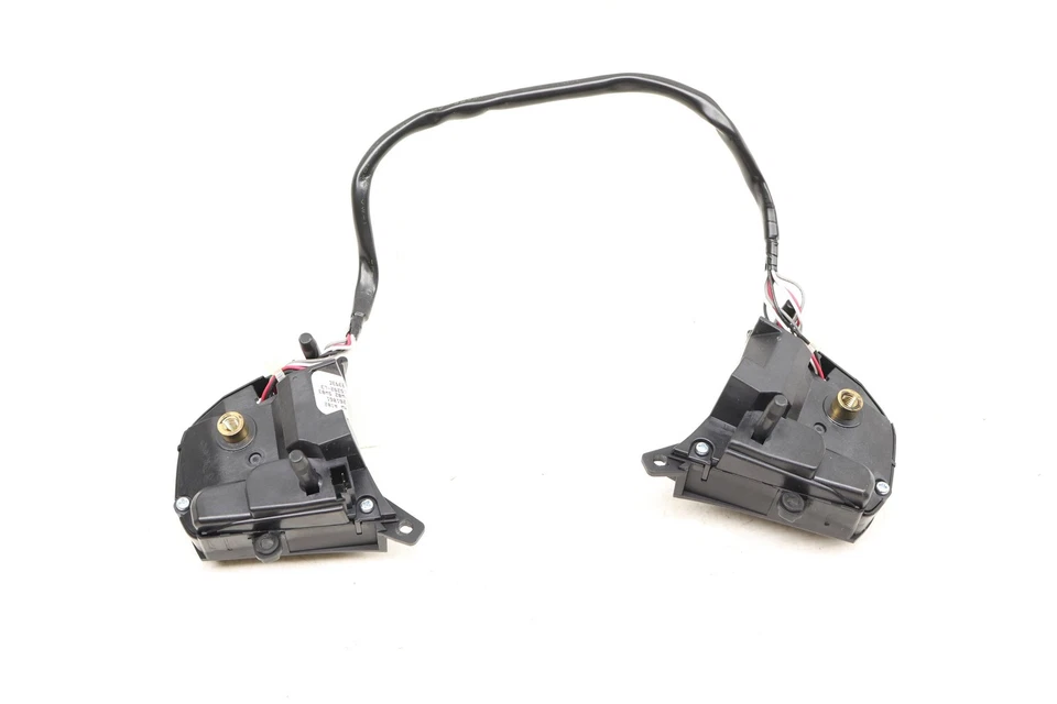 BMW 330I XDRIVE 2017-2018 - Juego de interruptores de control del volante 9261861 Foto 4 de 4