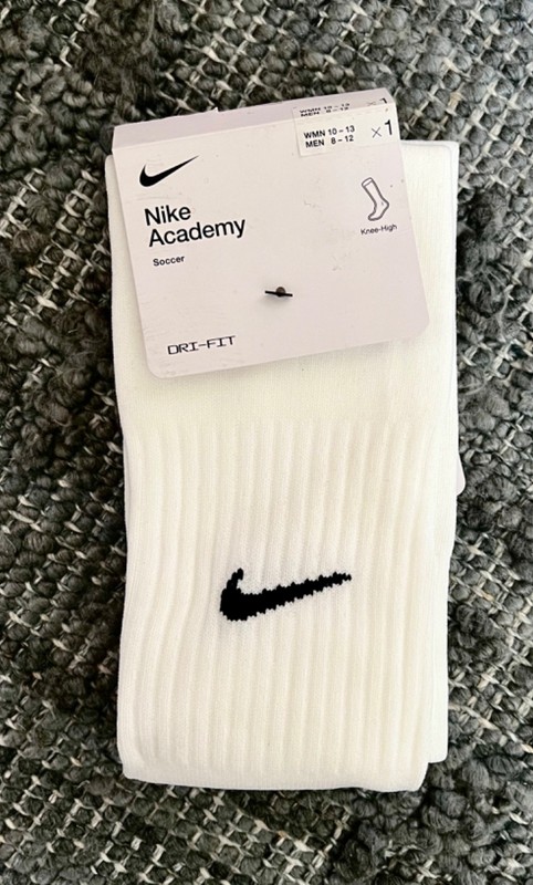 NWT Nike Academy Dri-Fit White Knee High Soccer Socks Men Sz 8-12 Women Sz 10-13