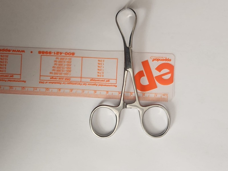 Edna-Lorna Towel Clamp, 4", Non-Perforating,  Stainless
