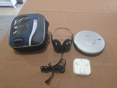 Sony Walkman D-EJ011 Portable CD Player Silver Mega Bass Tested Working