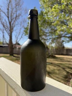 Black Green Portobello Cooper & Wood Glass Beer Bottle Vintage Applied Top